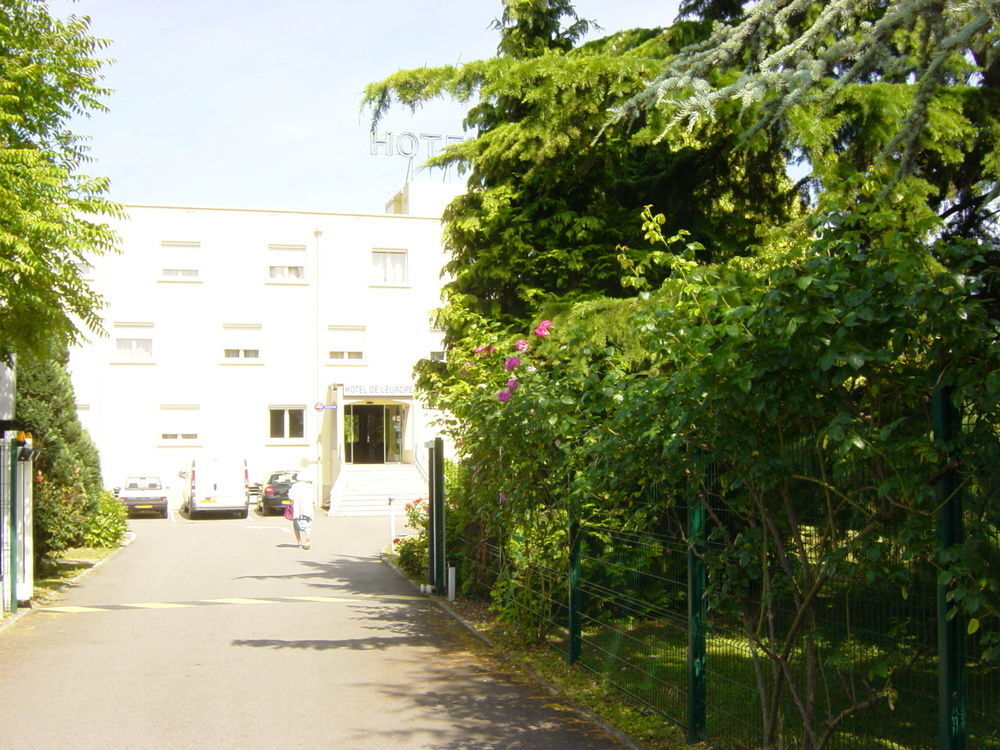 Hotel De L'Europe Pierre-Benite Ngoại thất bức ảnh