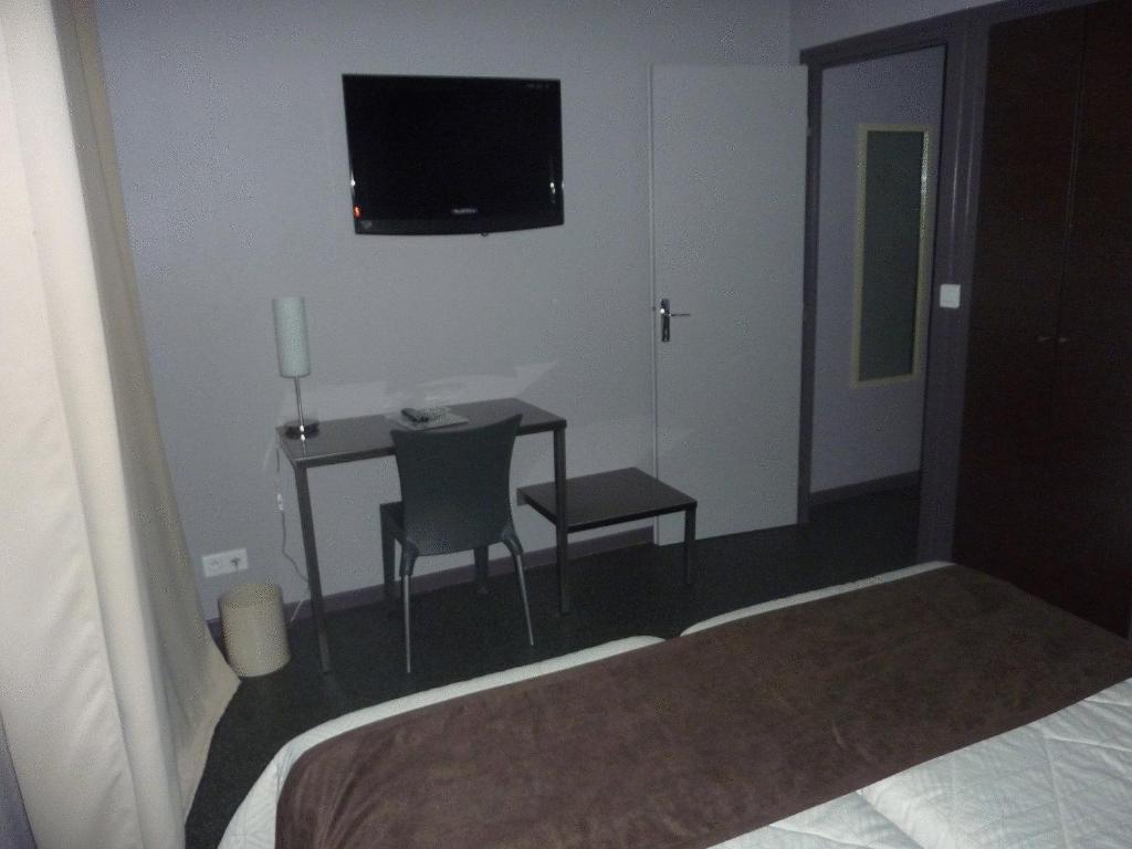 Hotel De L'Europe Pierre-Benite Ngoại thất bức ảnh