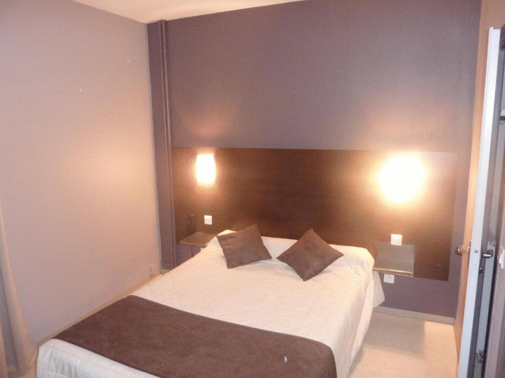 Hotel De L'Europe Pierre-Benite Ngoại thất bức ảnh